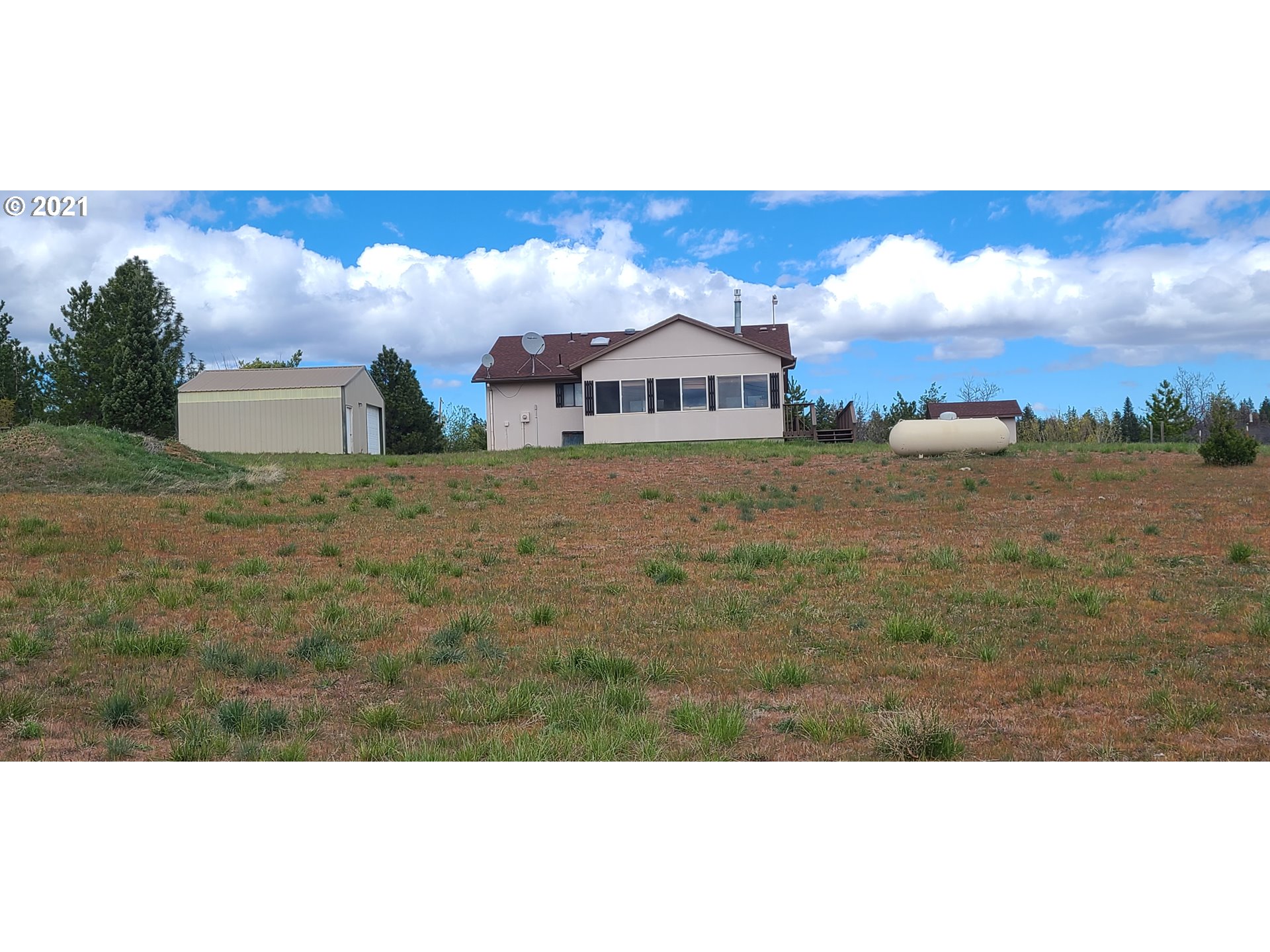 318 South Wayne R Road Wamic, OR 97063 - Photo 26 of 30 Gallery Image 26