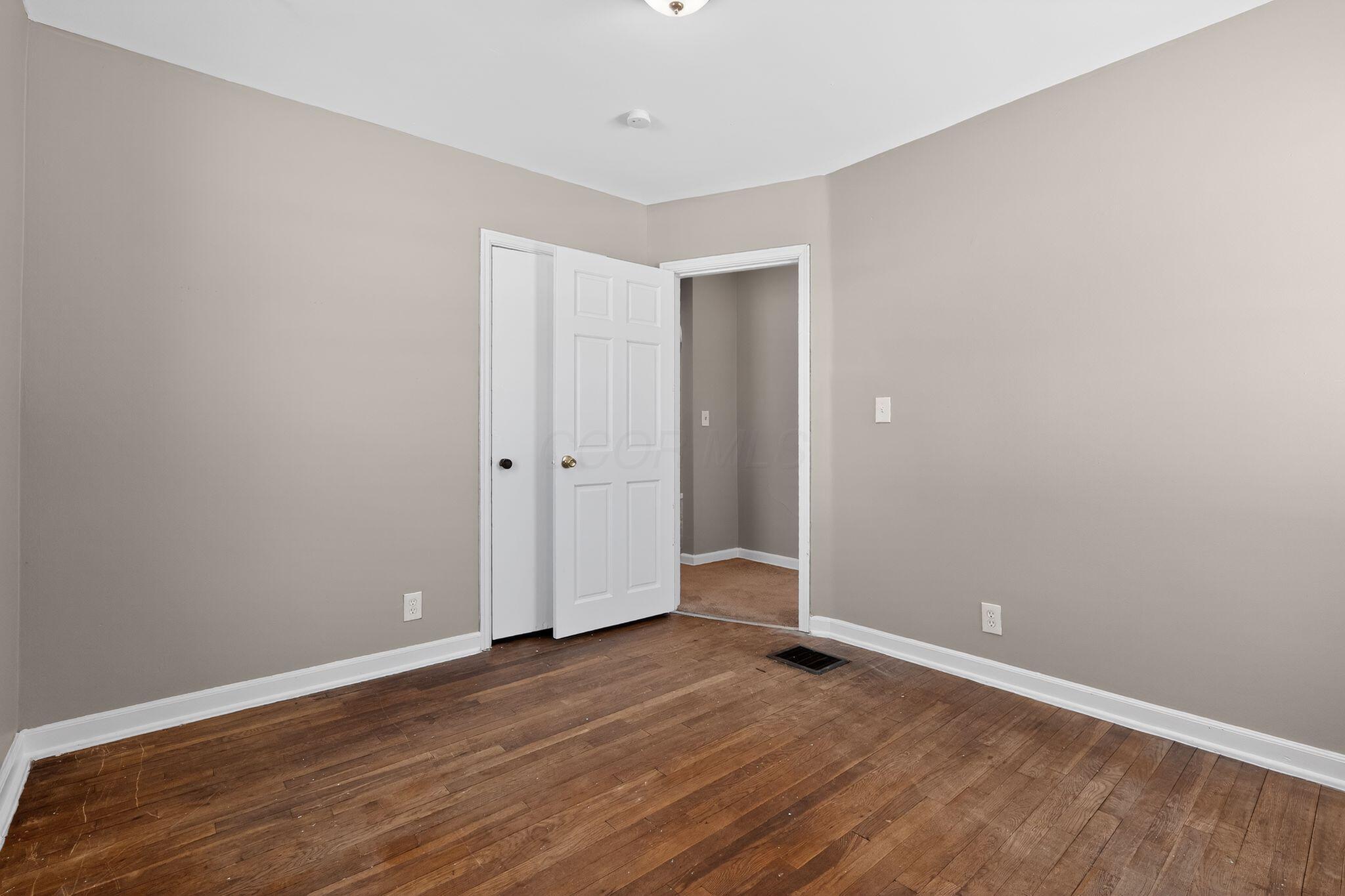 1001 Beechwood Road Columbus, OH 43227 - Photo 20 of 34 23_1001_Beechwood_Rd_Columbus_OH_43227-B