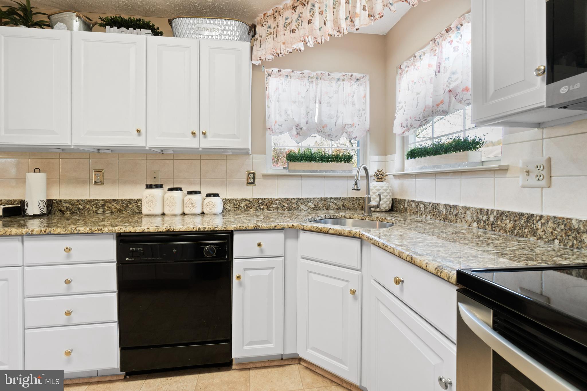 17 Brookview Loop Elkton, MD 21921 - Photo 16 of 59 Well Equipped with Loads of Storage & Prep Space!