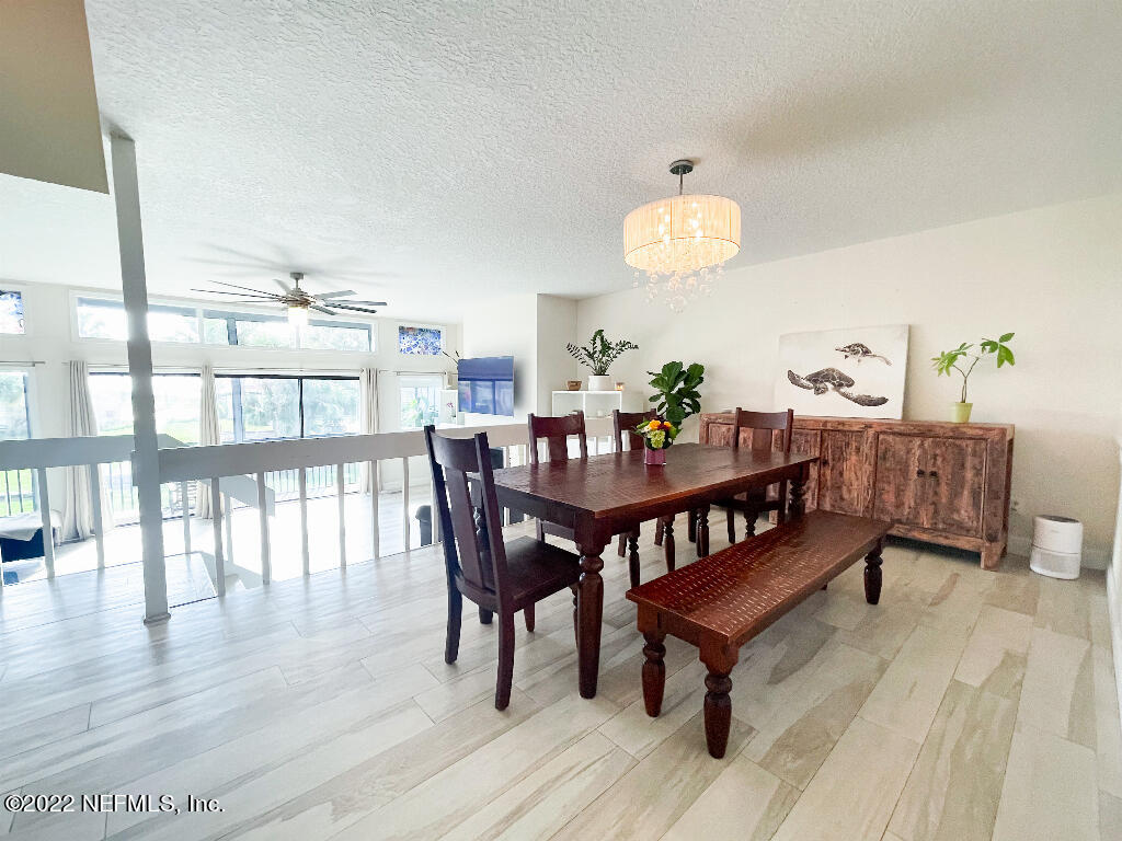 2321 Seminole Road Atlantic Beach, FL 32233 - Photo 14 of 25 20729_624dcd32ecbd1_04.06.2022_image-14