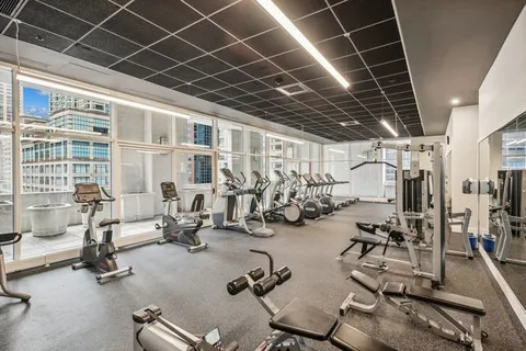 $2,300,000 | 55 East Erie Street, Unit 4301, Chicago, IL 60611
