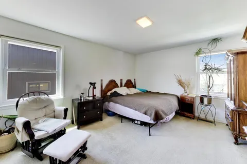 $450,000 | 4050 Church Street, Skokie, IL 60076