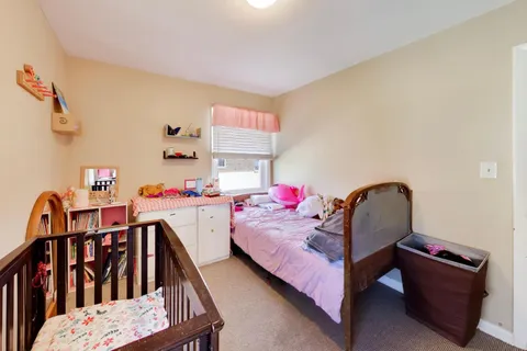 $450,000 | 4050 Church Street, Skokie, IL 60076