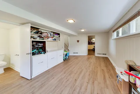 $450,000 | 4050 Church Street, Skokie, IL 60076