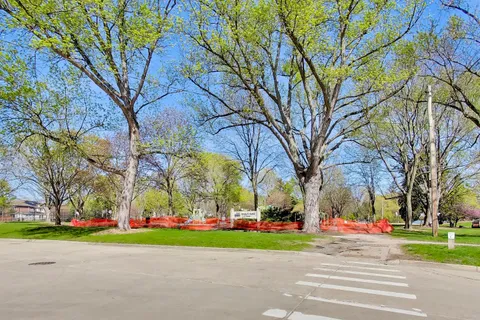 $450,000 | 4050 Church Street, Skokie, IL 60076