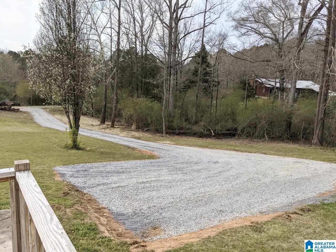 9433 Old Tennessee Pike Road Pinson, AL 35126 - Photo 2 of 9