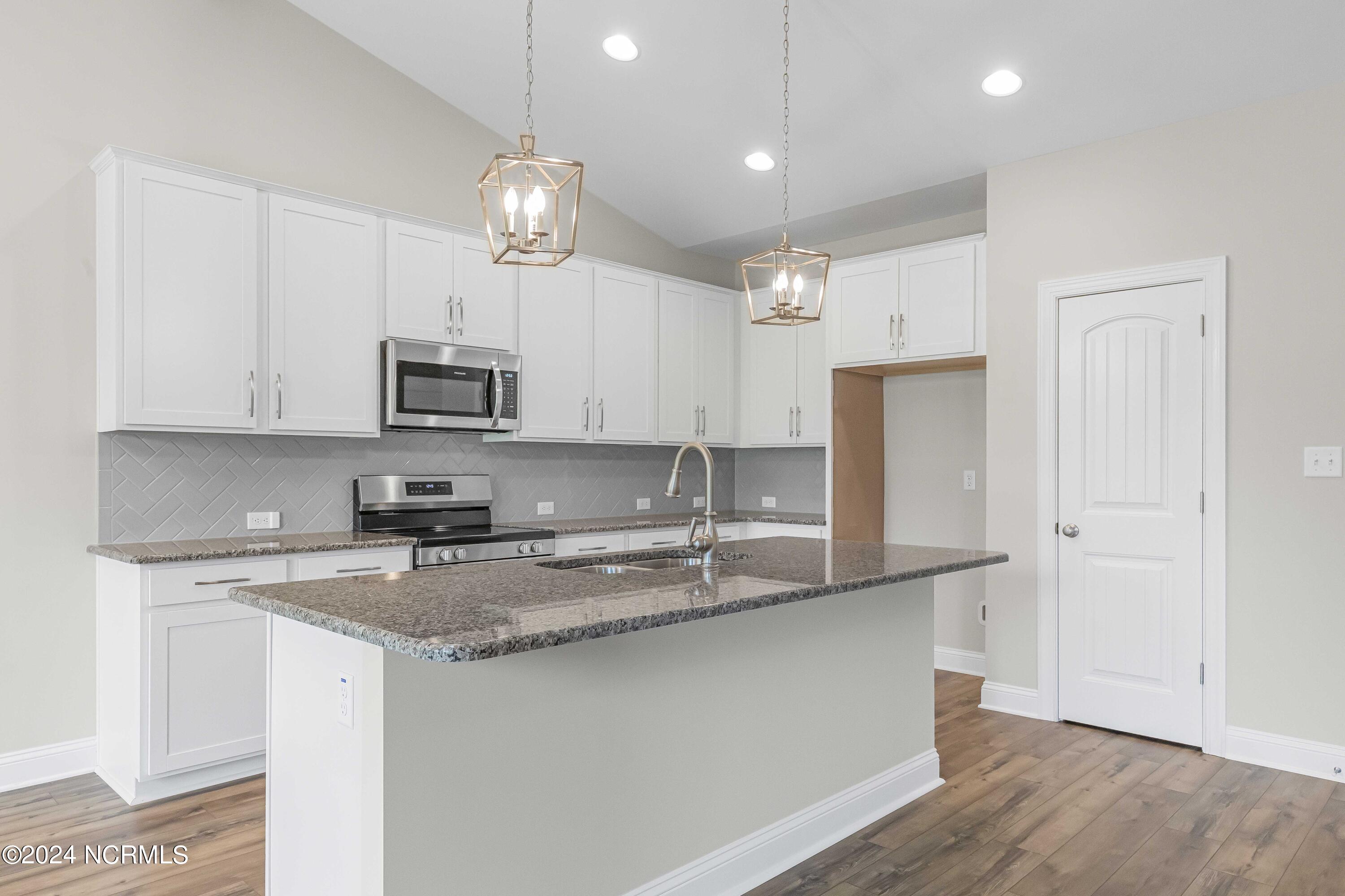 240 Clear View School Road Jacksonville, NC 28540 - Photo 15 of 36 Hayden Place 23-14