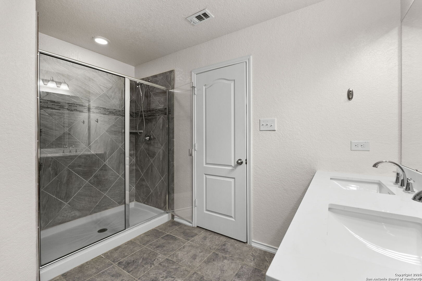 129 Sandy Shoal Boerne, TX 78006 - Photo 28 of 37