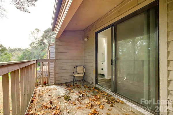 $1,600 | 4158 Charlotte Highway, Unit F, Clover, SC 29710