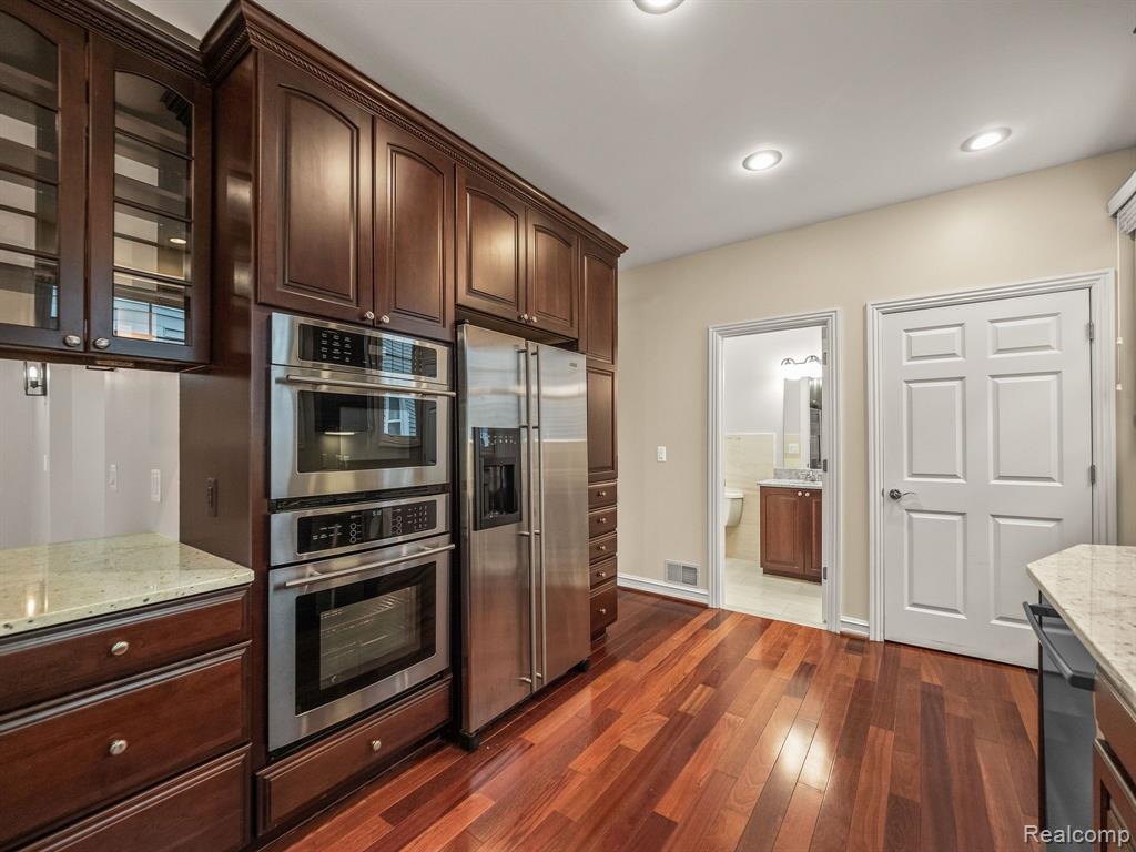 916 Ruffner Avenue Birmingham, MI 48009 - Photo 7 of 23