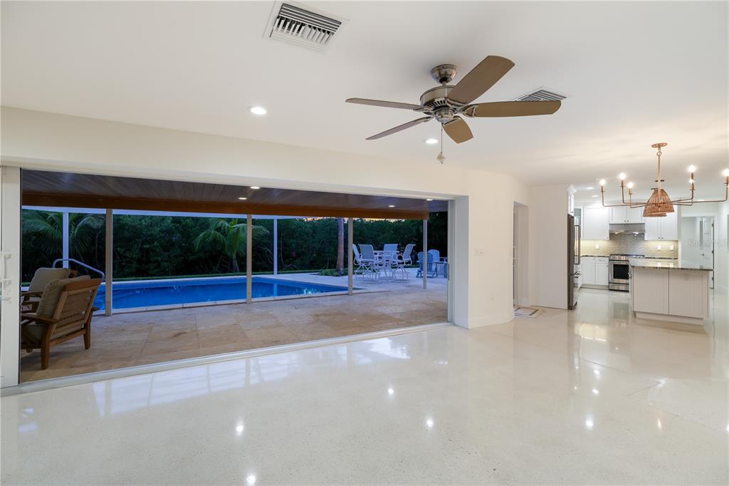 6561 Bayou Hammock Road Longboat Key, FL 34228 - Photo 24 of 81 Gallery Image 24
