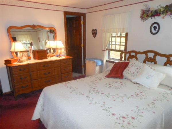 96 Flames Road Marshfield, MA 02050 - Photo 22 of 28 Gallery Image 22
