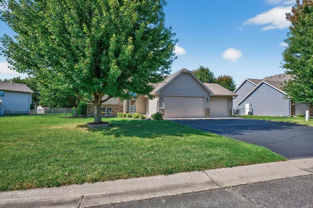 $429,900 | 20194 Farnham Avenue North, Forest Lake, MN 55025