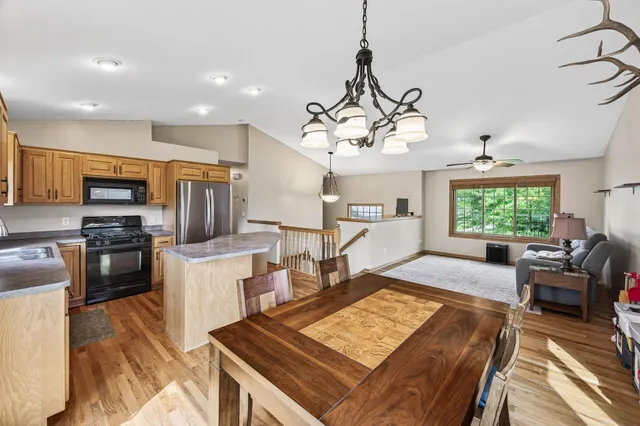 $429,900 | 20194 Farnham Avenue North, Forest Lake, MN 55025