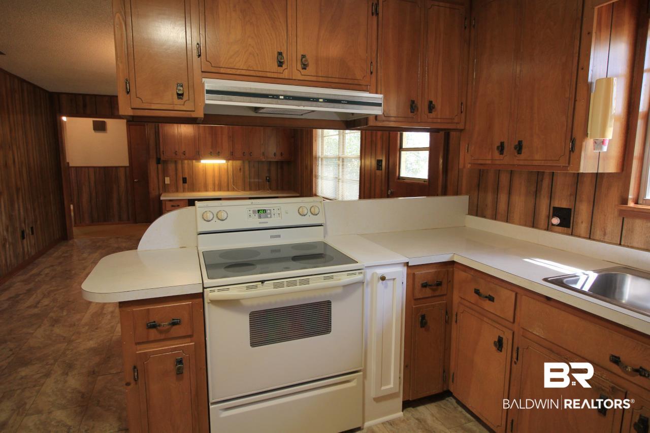 401 West Berry Avenue Foley, AL 36535 - Photo 19 of 29