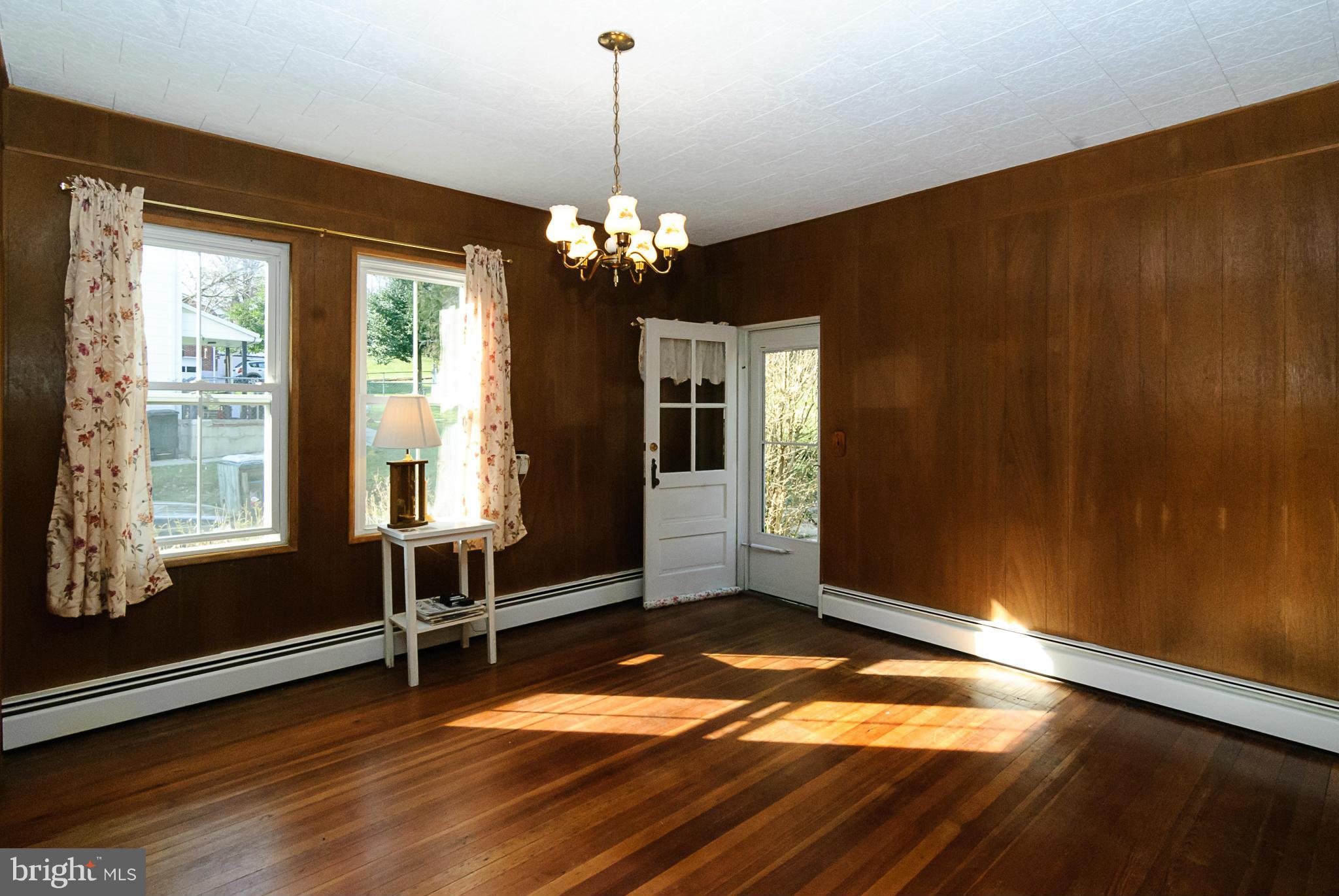 500 Warren Road Cockeysville, MD 21030 - Photo 11 of 28 Dining Room