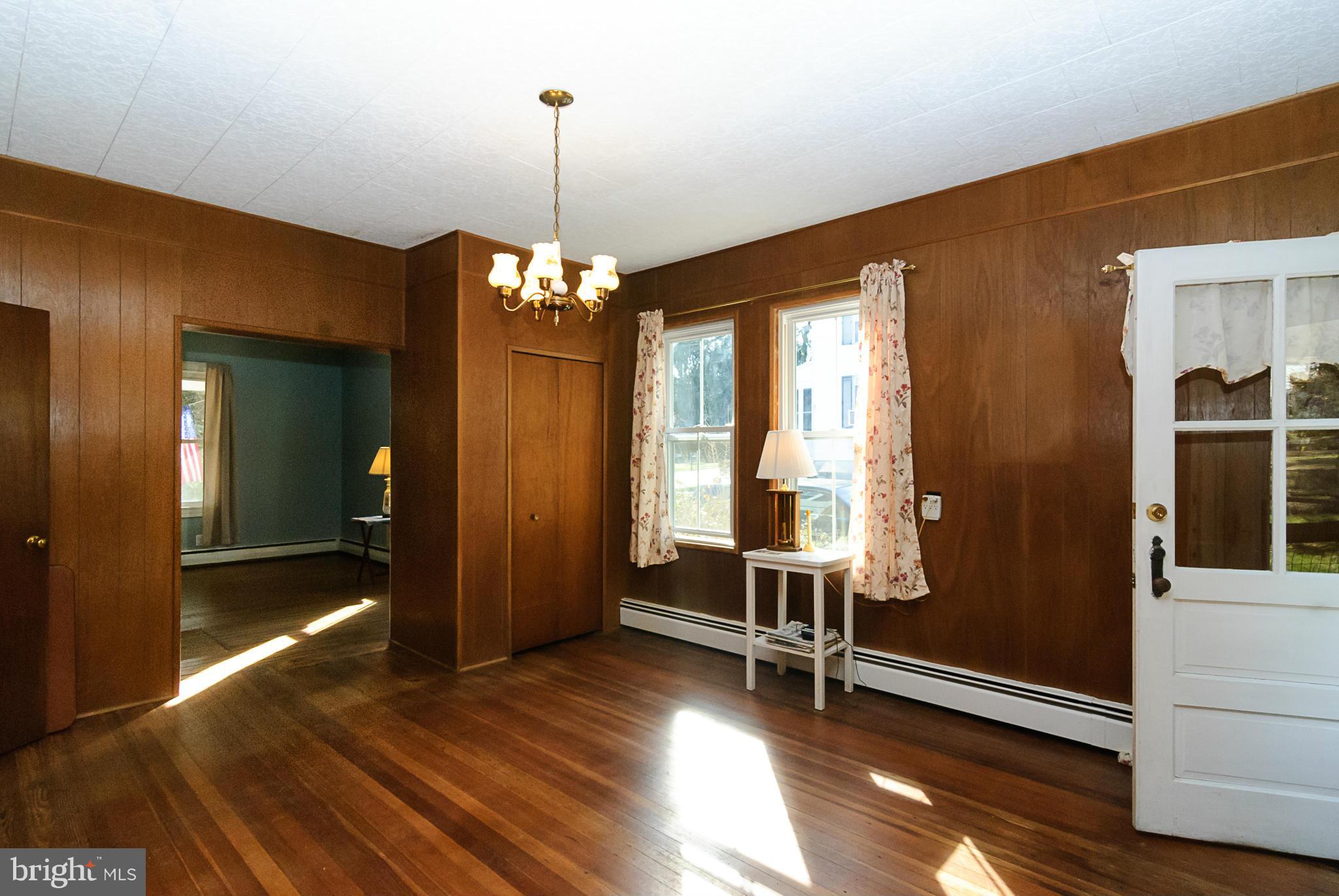 500 Warren Road Cockeysville, MD 21030 - Photo 10 of 28 Dining Room