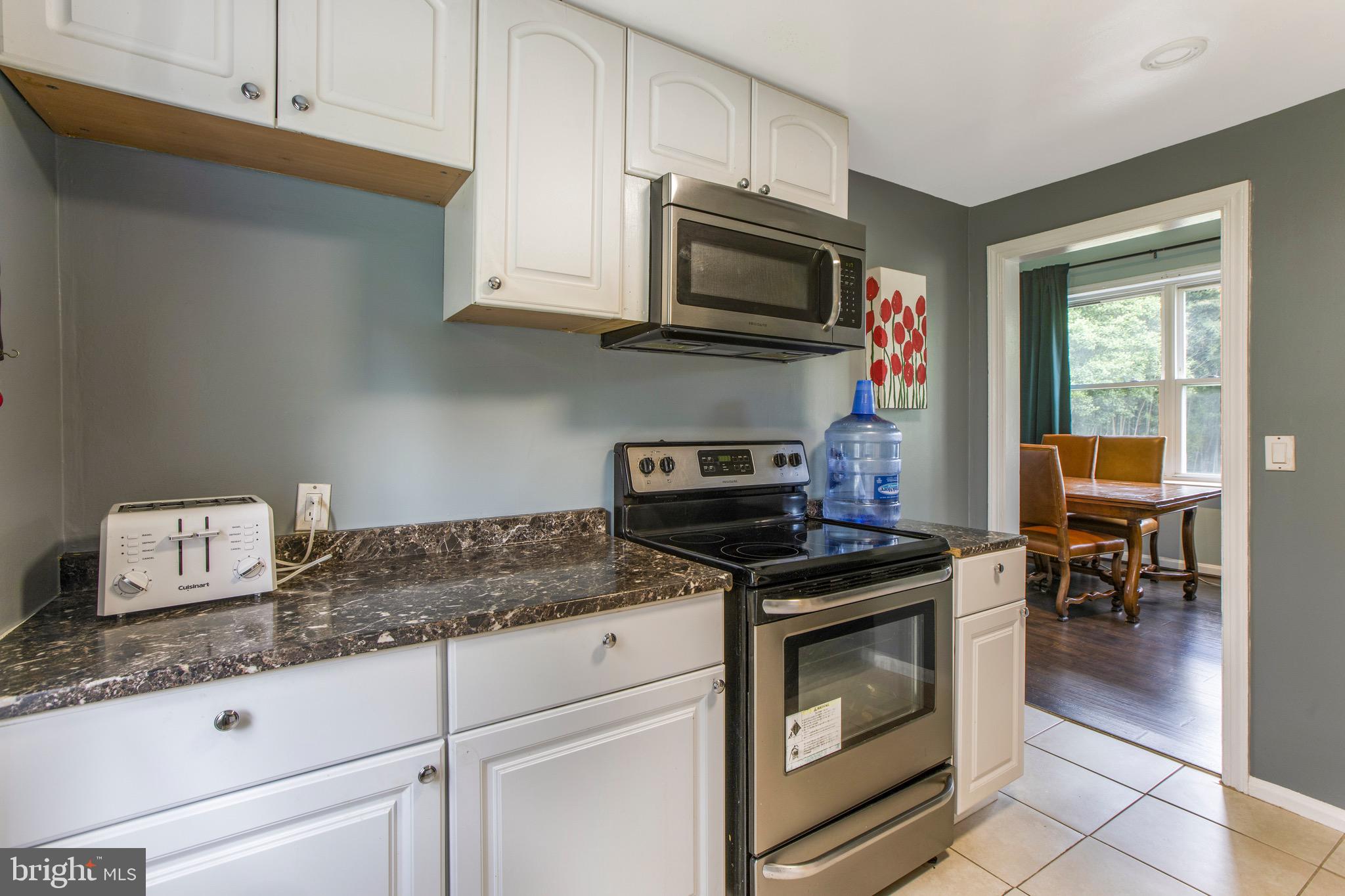 5445 Whitfield Chapel Road Lanham, MD 20706 - Photo 13 of 48
