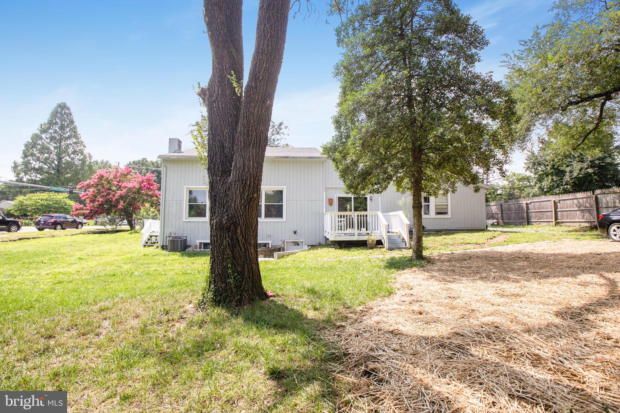 5445 Whitfield Chapel Road Lanham, MD 20706 - Photo 40 of 48