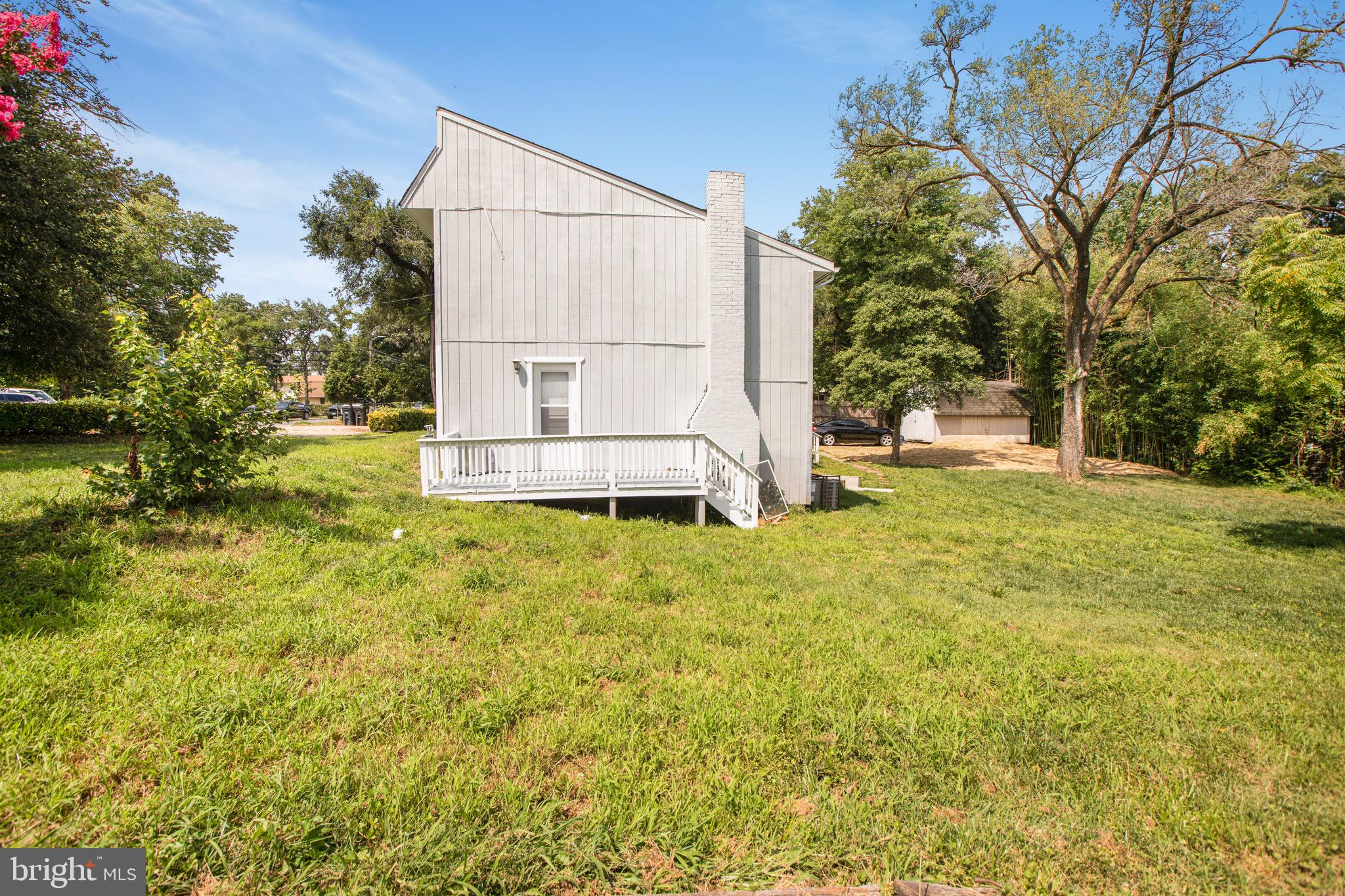 5445 Whitfield Chapel Road Lanham, MD 20706 - Photo 44 of 48