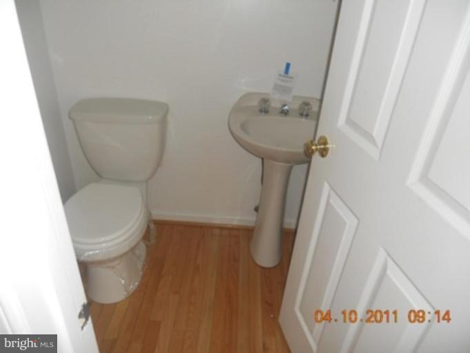 13501 Stockbridge Court Silver Spring, MD 20906 - Photo 13 of 16 Bath #2