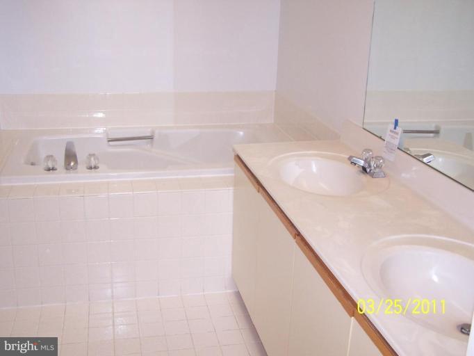 13501 Stockbridge Court Silver Spring, MD 20906 - Photo 10 of 16 Bath #1