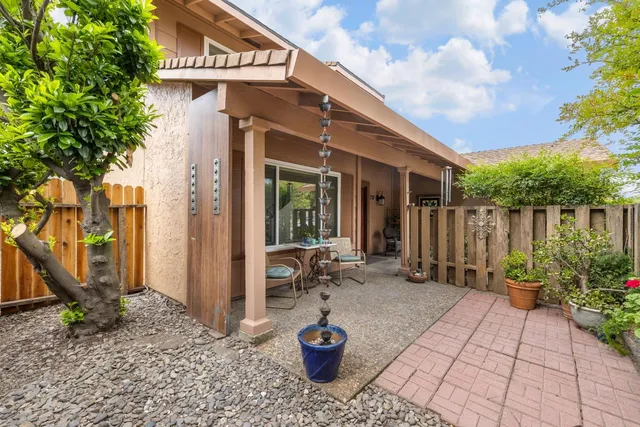 $549,000 | 737 Heather Lane, Woodland, CA 95695