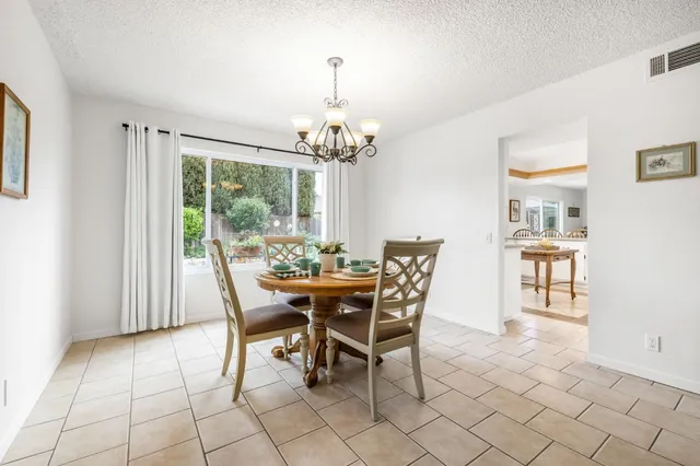 $549,000 | 737 Heather Lane, Woodland, CA 95695