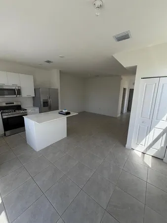 $3,200 | 12148 Northwest 24th Place, Unit 12148, Miami, FL 33167