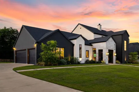 $1,300,000 | 329 Renaissance Lane, Heath, TX 75032