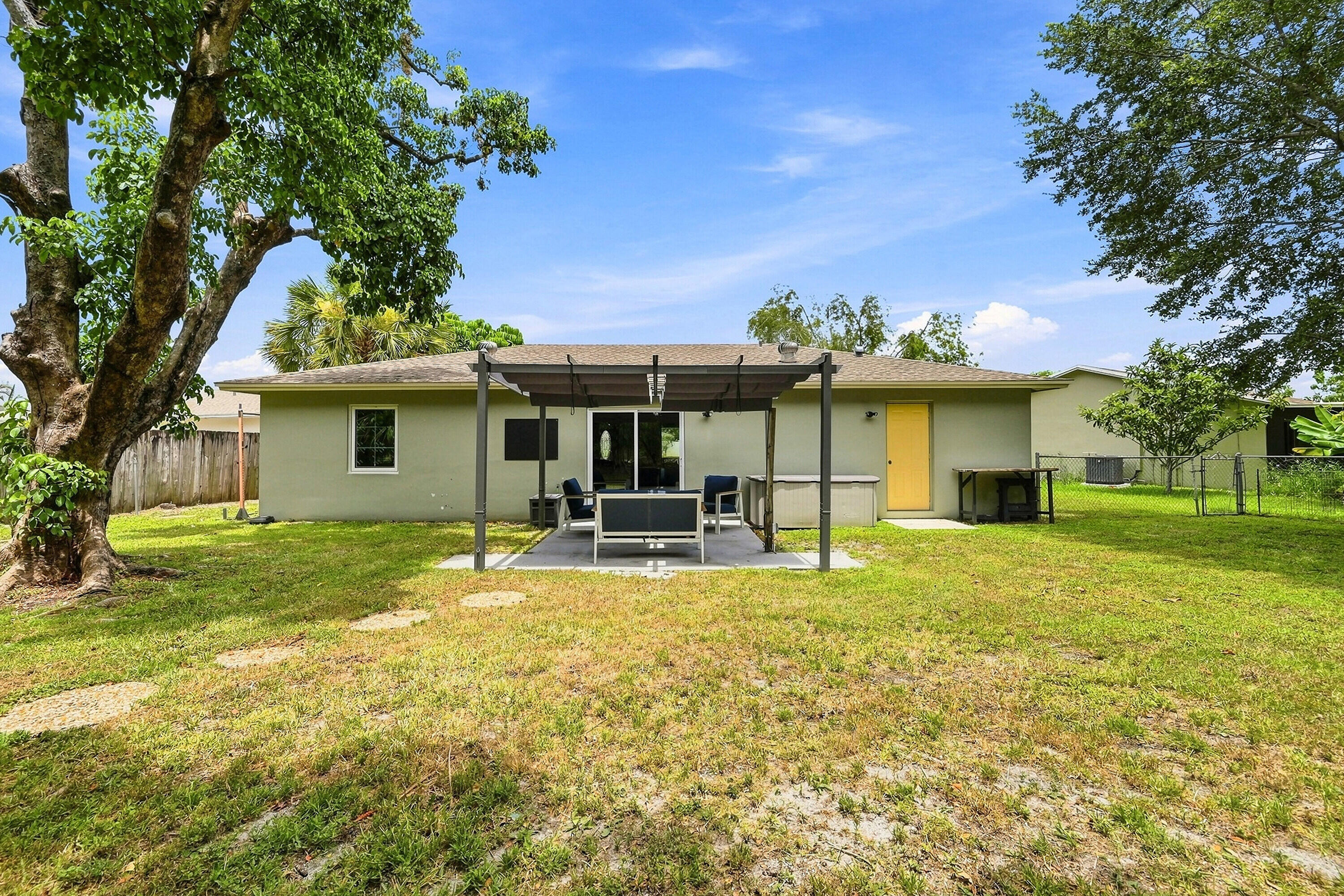 9734 Alaska Circle Boca Raton, FL 33434 - Photo 11 of 28 31_stl_9792