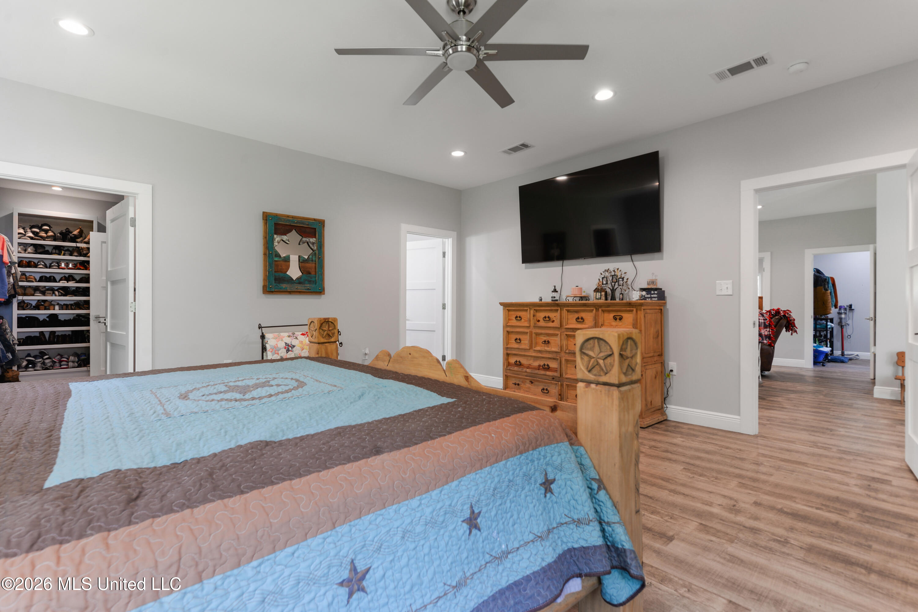 19649 Busby Road Vancleave, MS 39565 - Photo 25 of 40 BUSBY MAIN MASTER WITH CLOSET