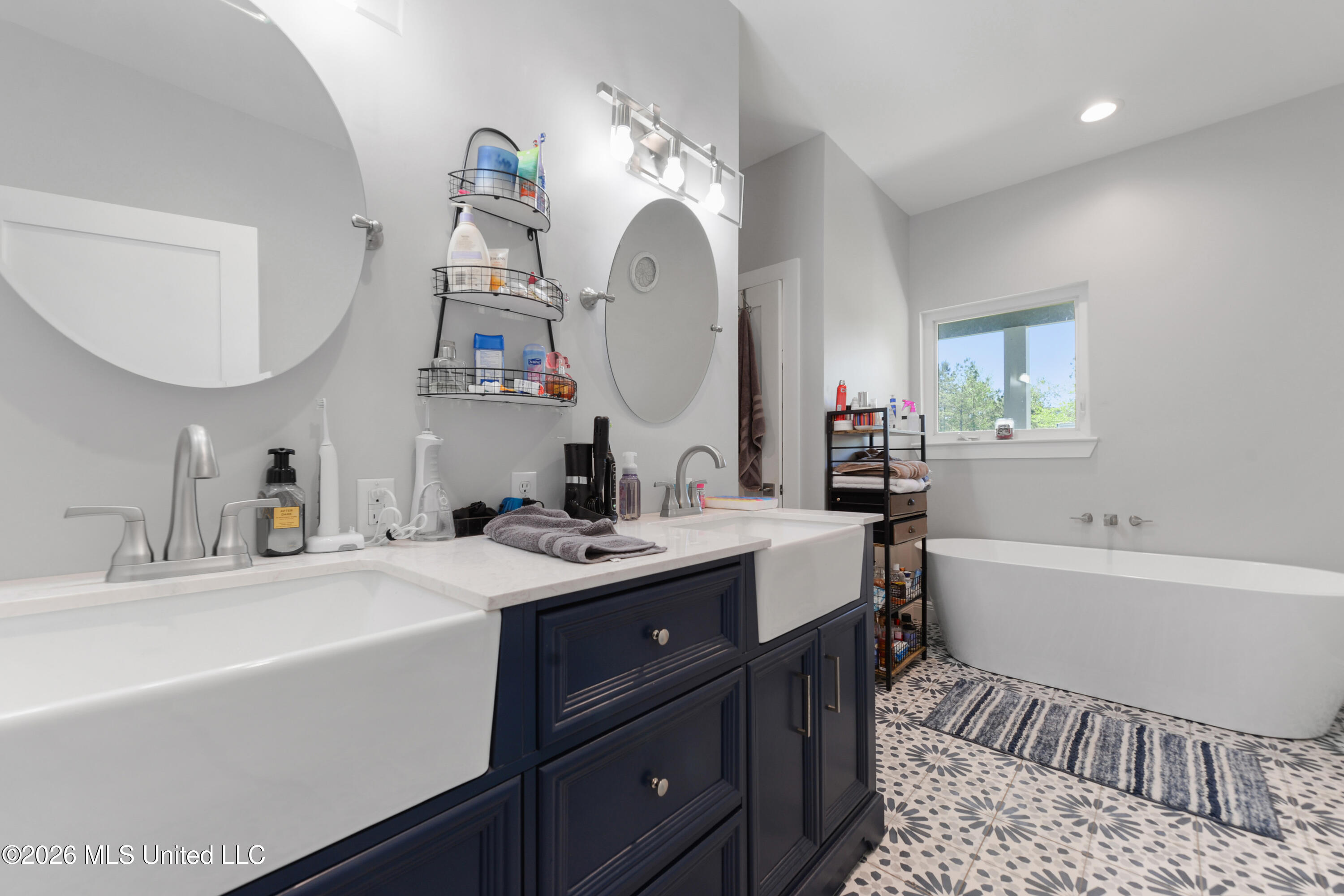 19649 Busby Road Vancleave, MS 39565 - Photo 26 of 40 BUSBY MAIN MASTER BATH