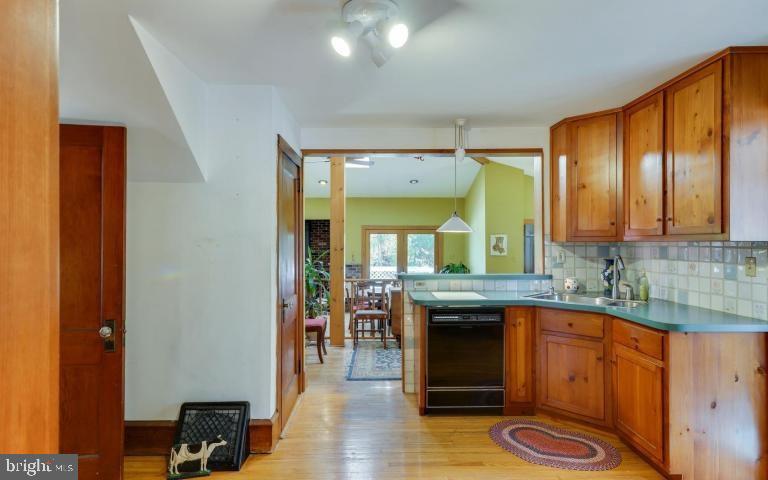 25 Arneytown-Hornerstown Road Cream Ridge, NJ 08514 - Photo 18 of 33