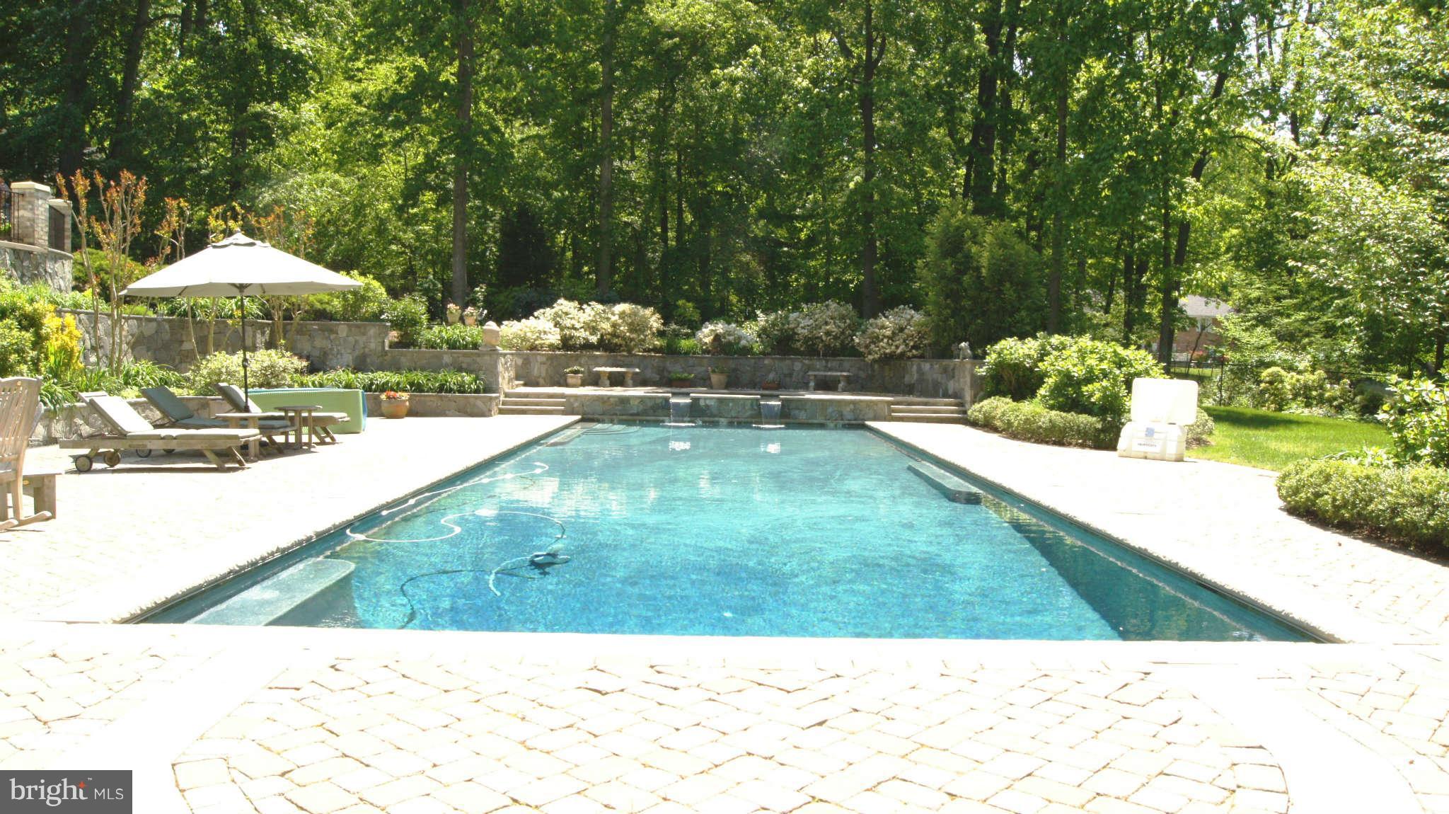 10824 Lockland Road Potomac, MD 20854 - Photo 17 of 19 Exterior (General)