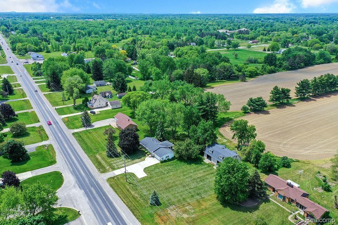 2424 South Irish Road Davison, MI 48423 - Photo 14 of 44 DJI_0745.jpg