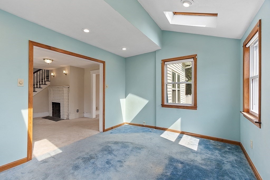 202 Beaconsfield Road Worcester, MA 01602 - Photo 14 of 38 a view of a livingroom with a large window