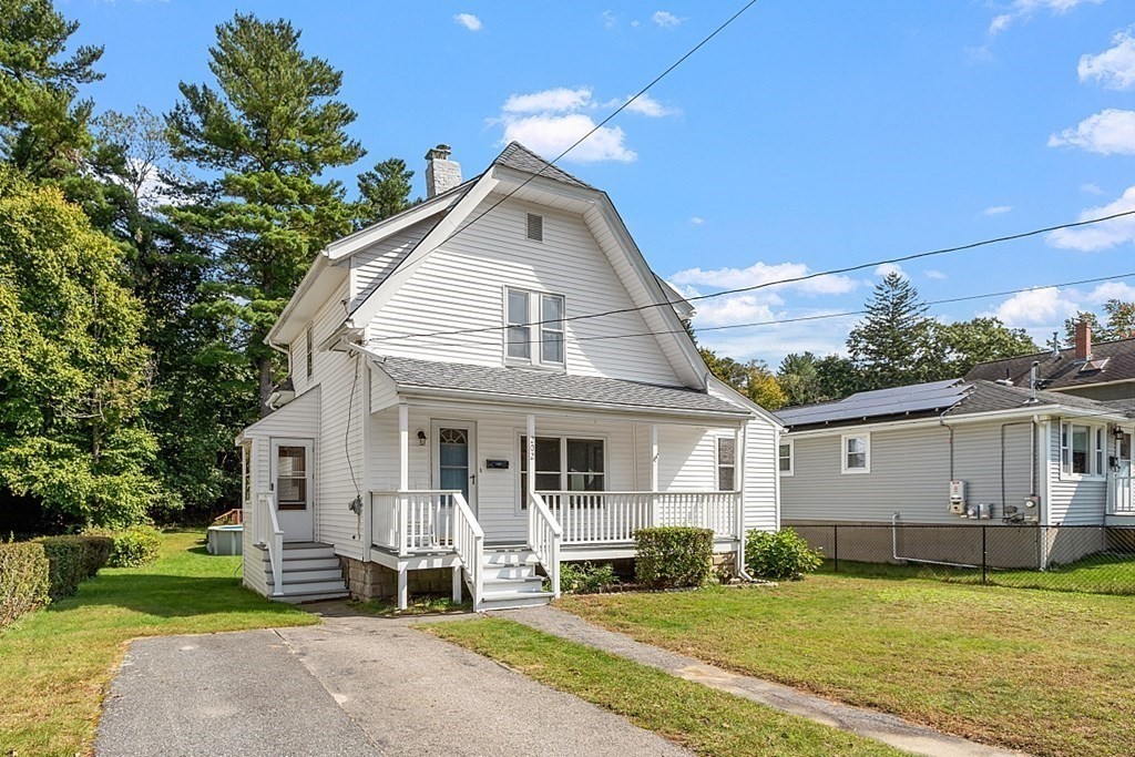 202 Beaconsfield Road Worcester, MA 01602 - Photo 3 of 38 a view of a house with a yard