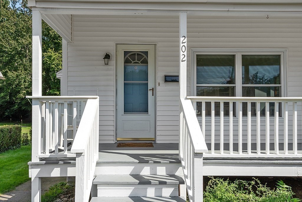 202 Beaconsfield Road Worcester, MA 01602 - Photo 5 of 38 front view of a house with a porch