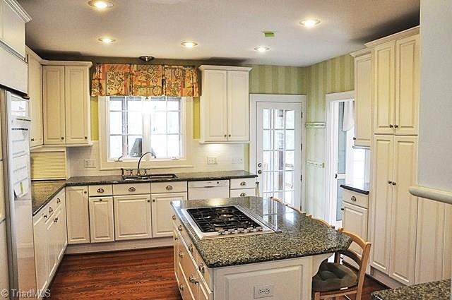 754 Arbor Road Winston-Salem, NC 27104 - Photo 7 of 24 Gallery Image 7