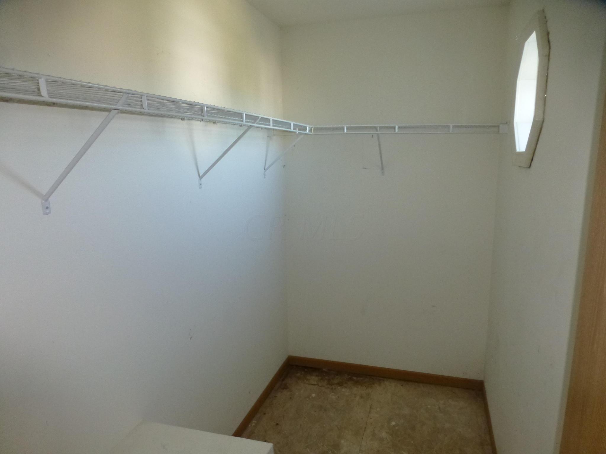 4600 Nickerson Road Columbus, OH 43228 - Photo 14 of 34 Gallery Image 14