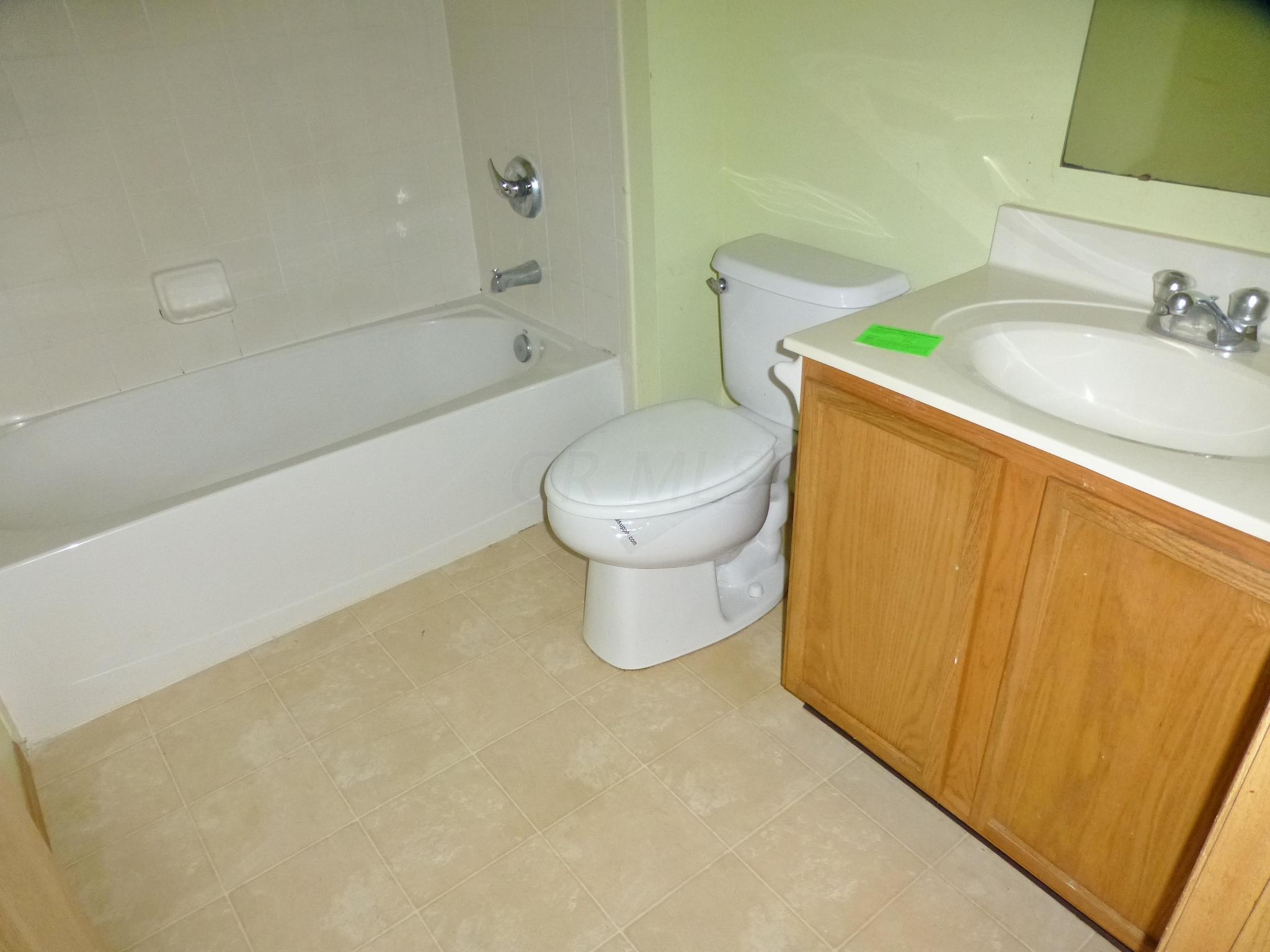 4600 Nickerson Road Columbus, OH 43228 - Photo 18 of 34 Gallery Image 18