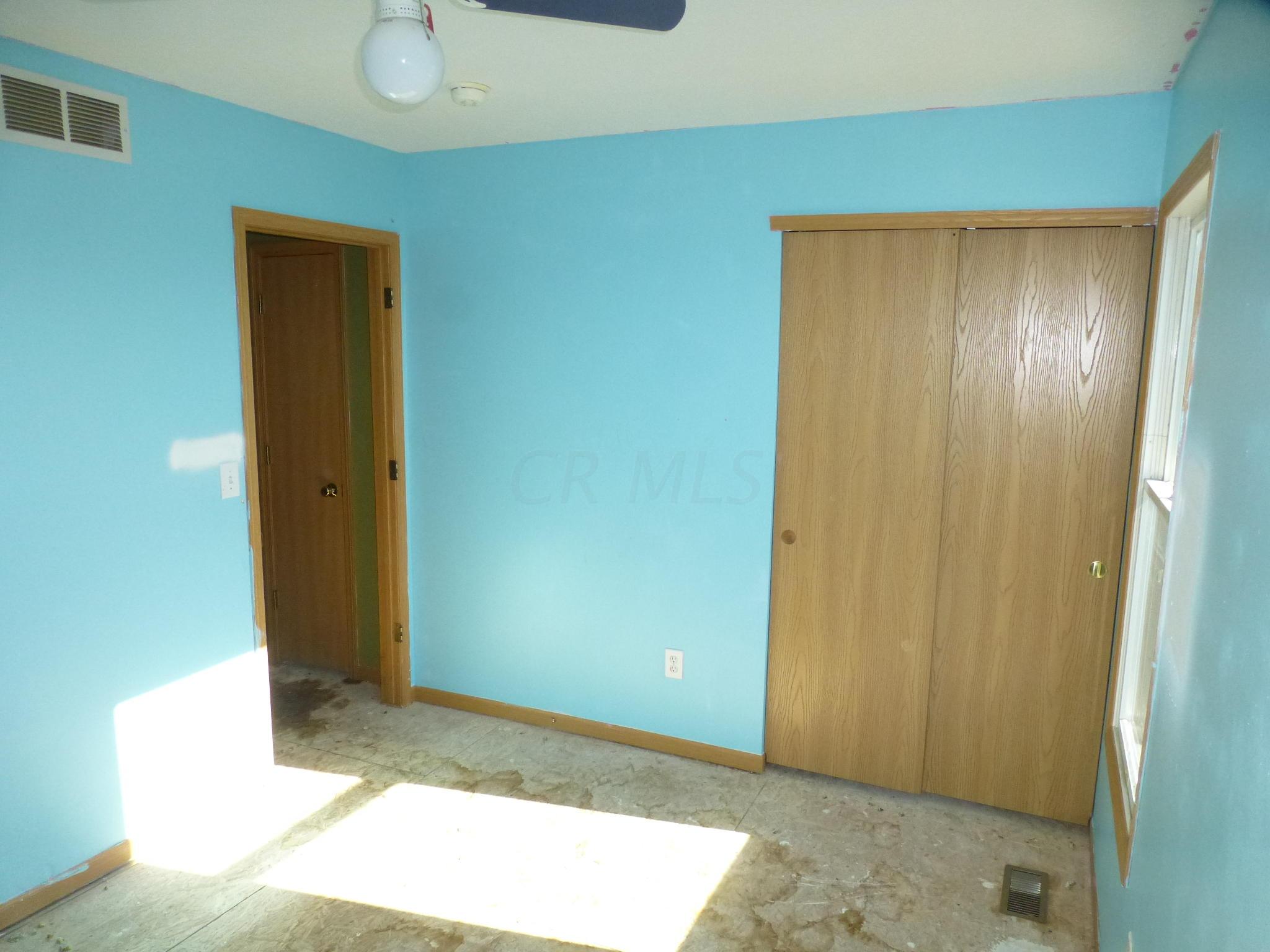 4600 Nickerson Road Columbus, OH 43228 - Photo 21 of 34 Gallery Image 21