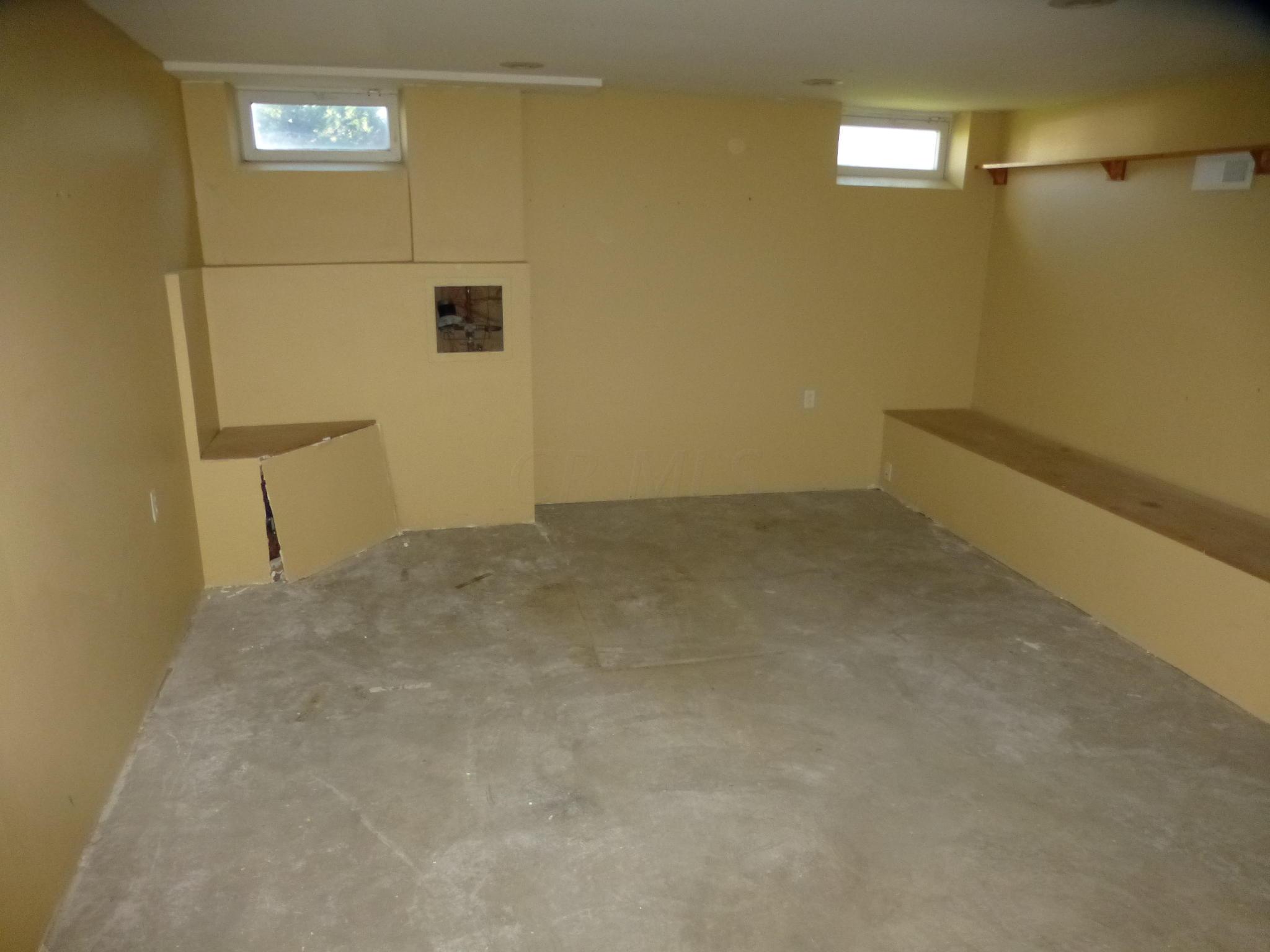 4600 Nickerson Road Columbus, OH 43228 - Photo 24 of 34 Gallery Image 24
