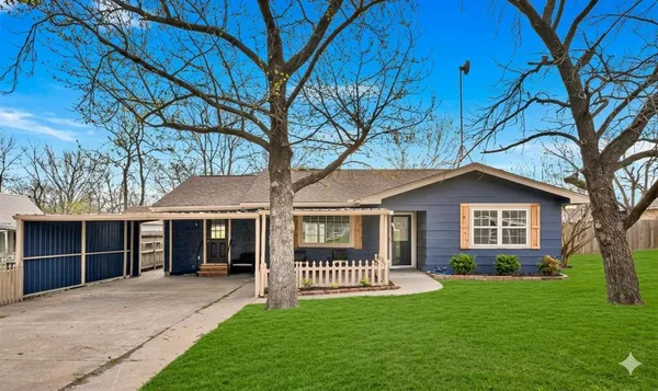 $249,500 | 204 3rd Street, Celeste, TX 75423