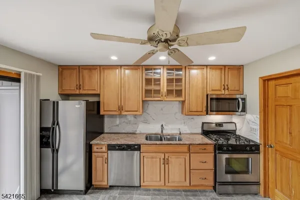 $465,000 | 29 Bloomingdale Drive, Unit 1C, Hillsborough, NJ 08844