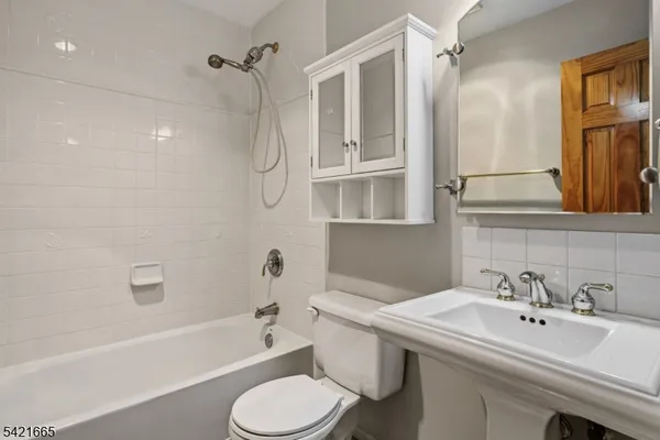 $465,000 | 29 Bloomingdale Drive, Unit 1C, Hillsborough, NJ 08844