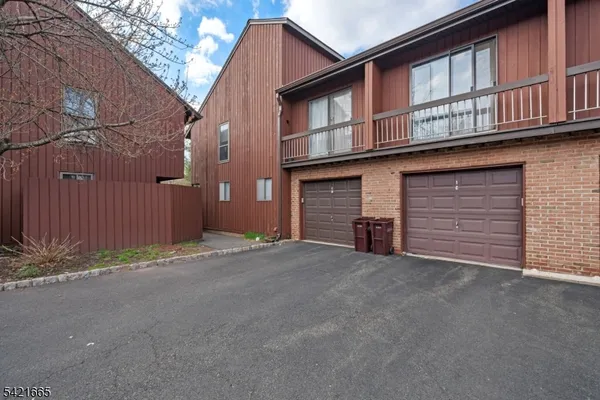$465,000 | 29 Bloomingdale Drive, Unit 1C, Hillsborough, NJ 08844