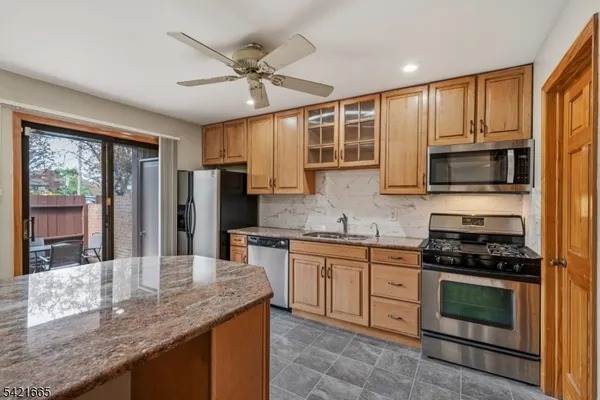 $465,000 | 29 Bloomingdale Drive, Unit 1C, Hillsborough, NJ 08844