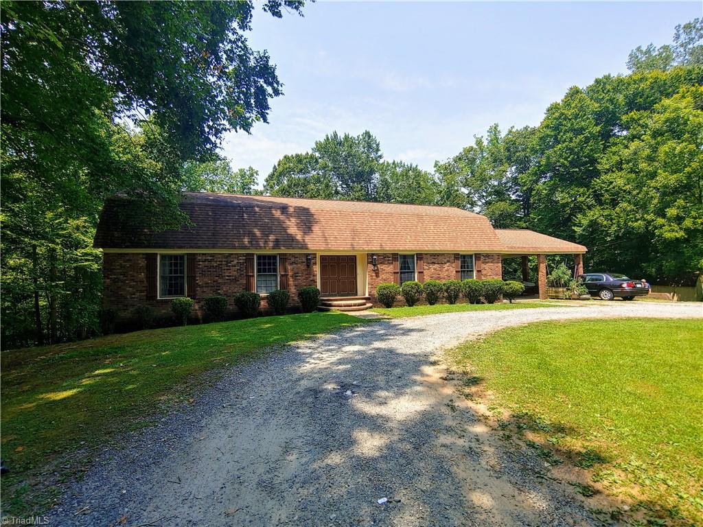 480 Martin Farm Road Madison, NC 27025 - Photo 3 of 50 Gallery Image 3